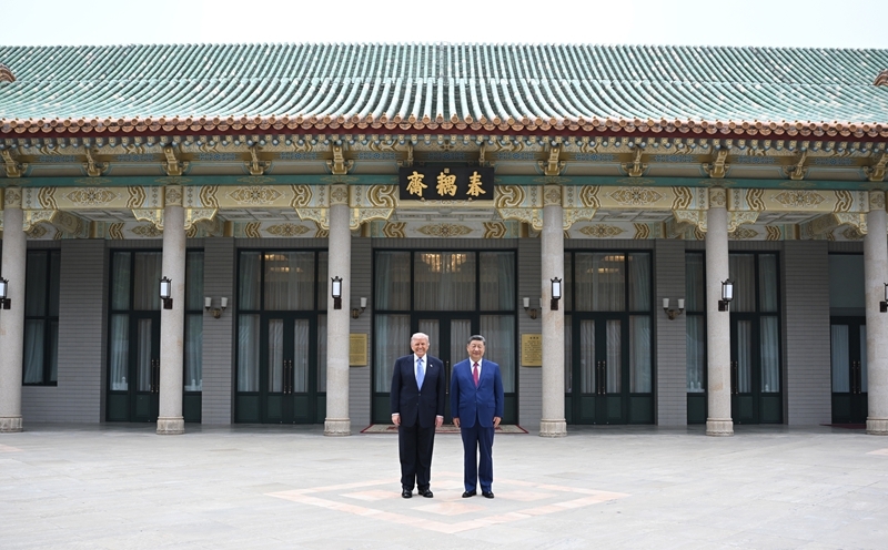 5月15日上午，国家主席习近平在中南海同美国总统特朗普举行小范围会晤。图片来源：新华网