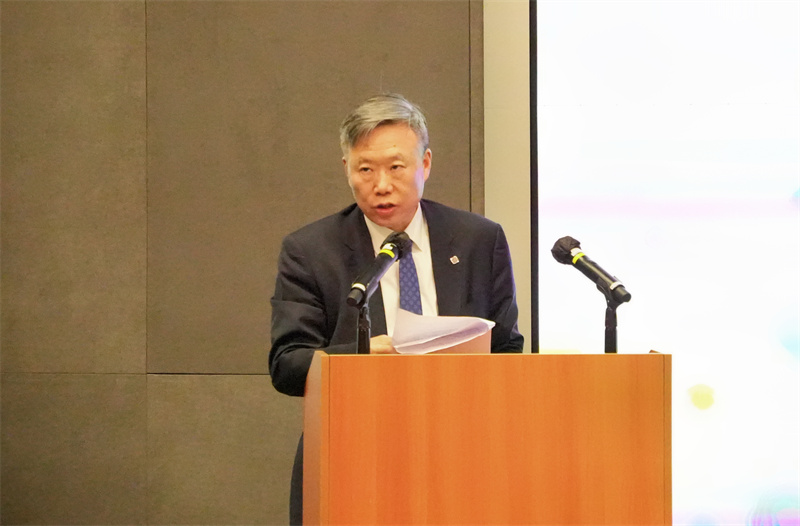 香港理工大学校长滕锦光致辞。