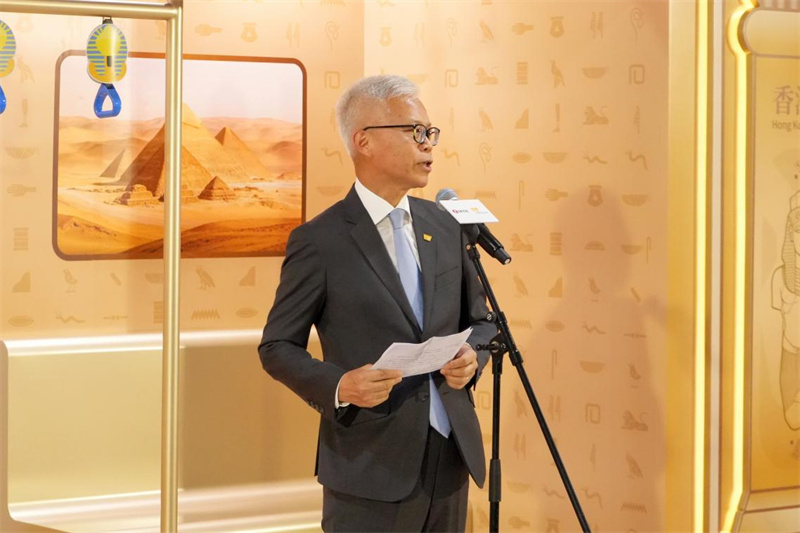 香港故宫文化博物馆馆长吴志华致辞。