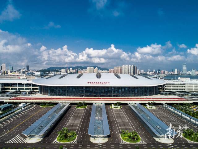 “粤车南下”再升级,香港机场“易泊飞”服务范围扩至整个大湾区 “粤车南下”再升级,香港机场“易泊飞”服务范围扩至整个大湾区