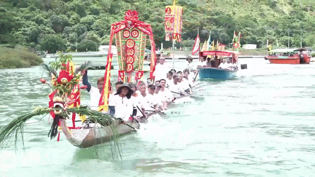 方寸见非遗,龙舟“闹”香江 方寸见非遗,龙舟“闹”香江