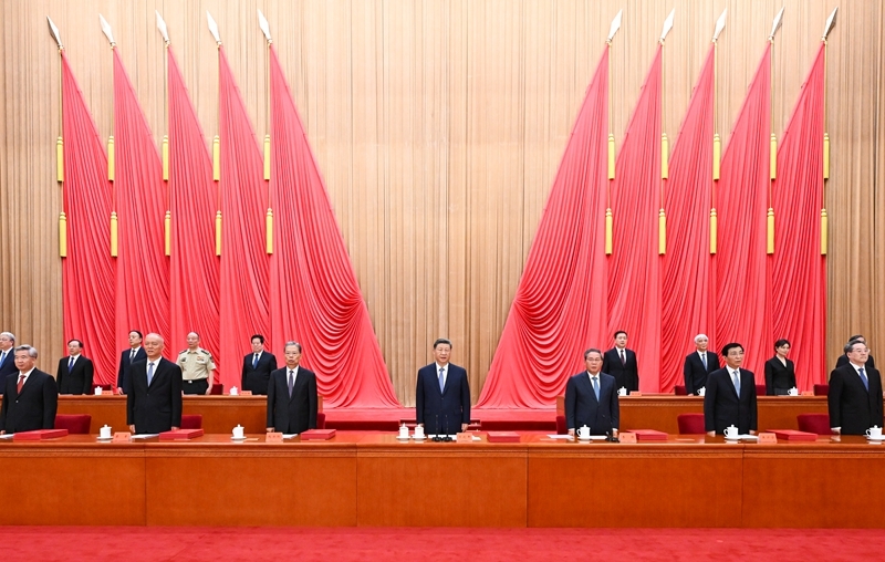 7月8日上午,国家科学技术奖励大会、中国科学院第二十二次院士大会和中国工程院第十八次院士大会、中国科学技术协会第十一次全国代表大会在北京人民大会堂隆重召开。习近平、李强、赵乐际、王沪宁、蔡奇、丁薛祥、李希等出席大会。图片来源:新华网 7月8日上午,国家科学技术奖励大会、中国科学院第二十二次院士大会和中国工程院第十八次院士大会、中国科学技术协会第十一次全国代表大会在北京人民大会堂隆重召开。习近平、李强、赵乐际、王沪宁、蔡奇、丁薛祥、李希等出席大会。图片来源:新华网