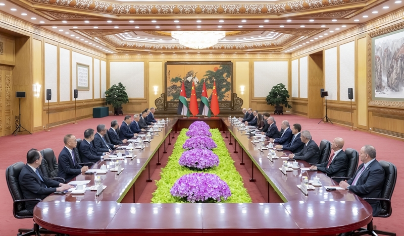 8月24日下午，国家主席习近平在北京人民大会堂同来华进行国事访问的约旦国王阿卜杜拉二世举行会谈。