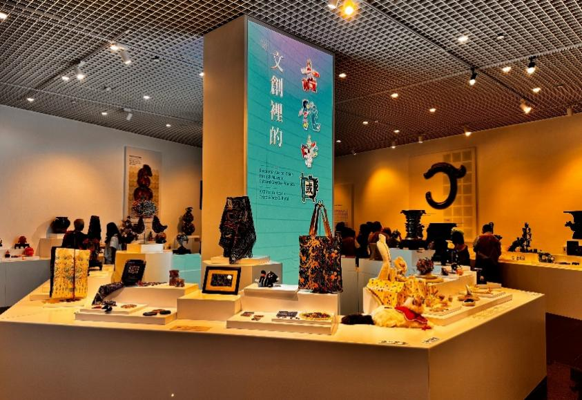 图为“文创里的古代中国”澳门展。 图为“文创里的古代中国”澳门展。