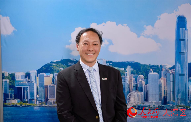 香港特区政府投资推广署金融服务及科技、可持续发展环球总裁梁瀚璟接受人民网采访。 香港特区政府投资推广署金融服务及科技、可持续发展环球总裁梁瀚璟接受人民网采访。