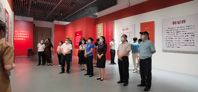 图片说明