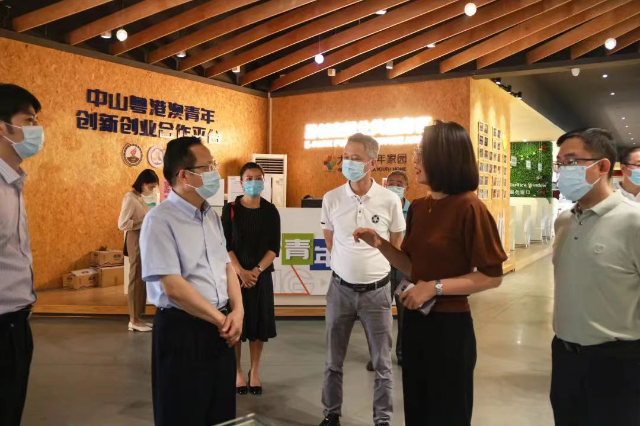 图片说明