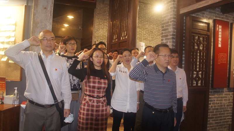 图片说明