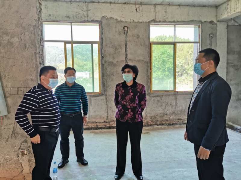 图片说明