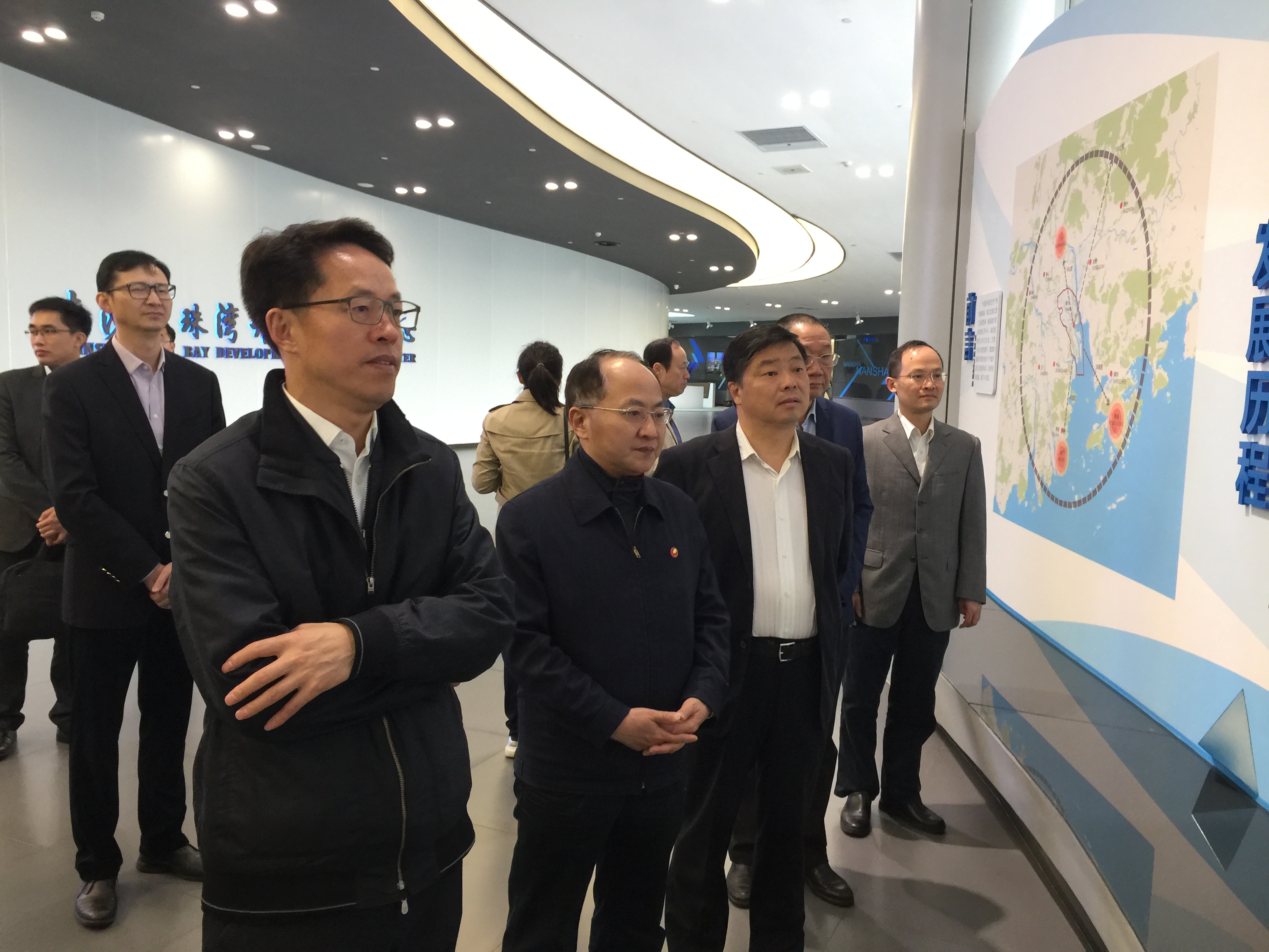 图片说明