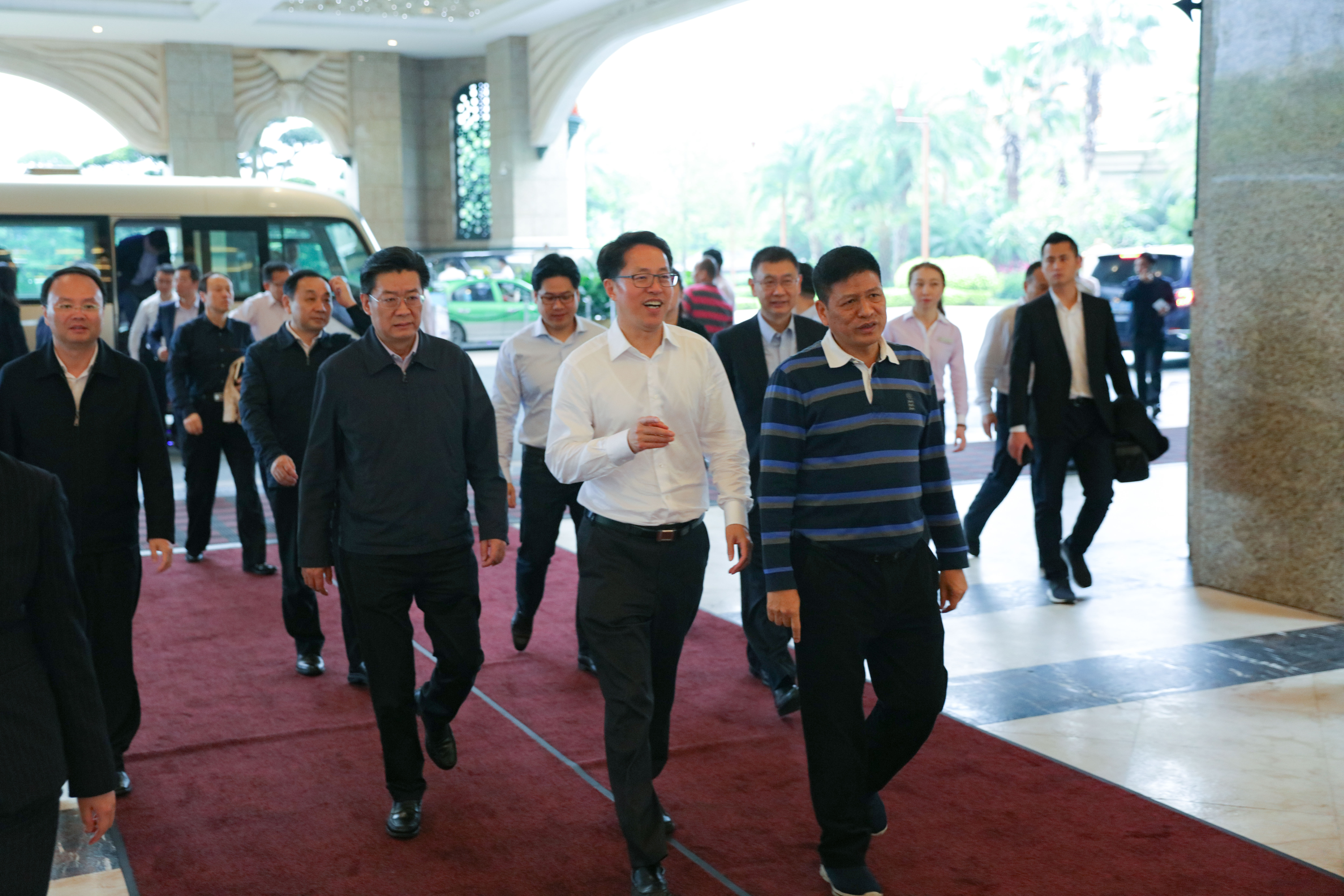 图片说明