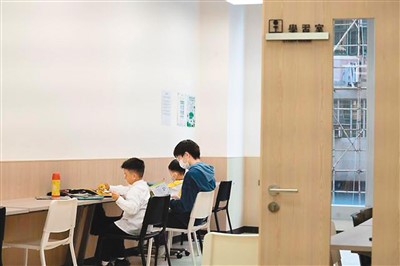 图片说明