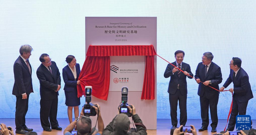 图片说明