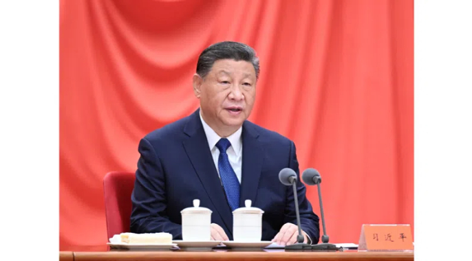 习近平：锲而不舍落实中央八项规定精神，以优良党风引领社风民风