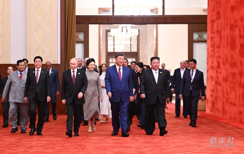 纪念中国人民抗日战争暨世界反法西斯战争胜利80周年招待会隆重举行