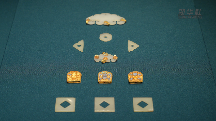 香港故宫文化博物馆“黄金缕”特展亮相北京