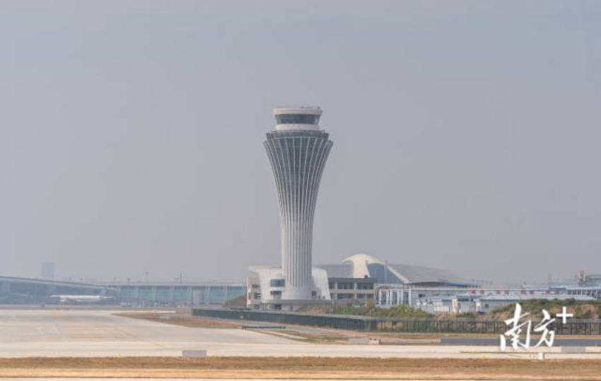 白云机场东塔台启用!全国首个双塔台五运营跑道机场来了 白云机场东塔台启用!全国首个双塔台五运营跑道机场来了