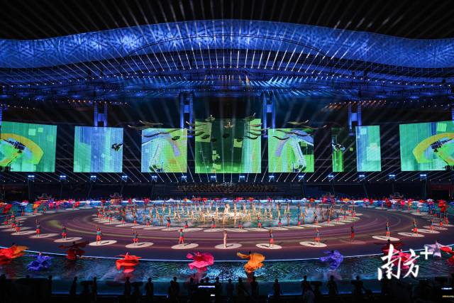 开幕式现场。 开幕式现场。