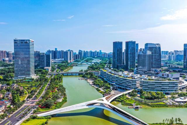 香港＆南沙签署合作备忘录！近千名粤港人士齐聚，共谋大湾区棋眼发展新商机