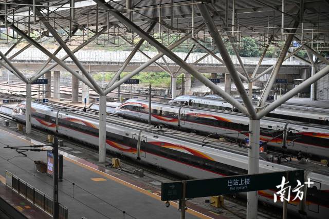 广深港高铁。通讯员供图 广深港高铁。通讯员供图