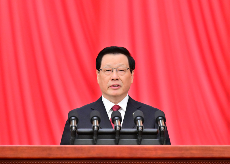 3月9日，十四届全国人大四次会议在北京人民大会堂举行第二次全体会议。最高人民检察院检察长应勇作最高人民检察院工作报告。图片来源：新华网