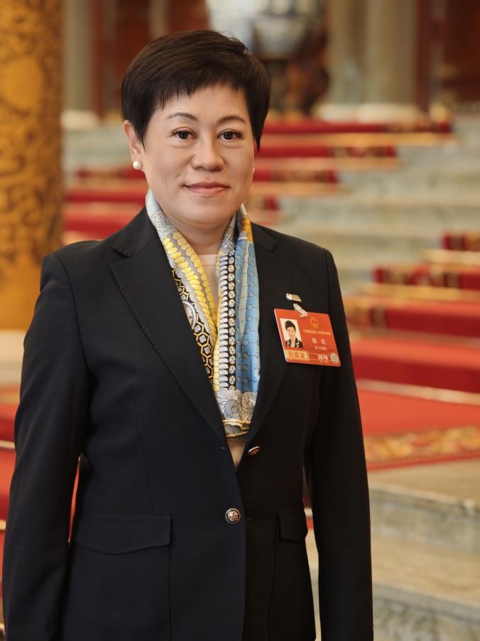 全国人大代表、澳门濠江中学副校长陈虹。