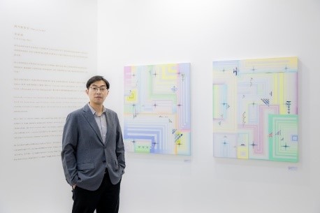 参展艺术家李英维。 参展艺术家李英维。