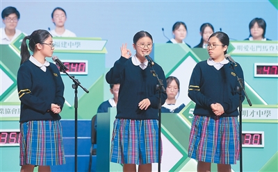 图为比赛现场。