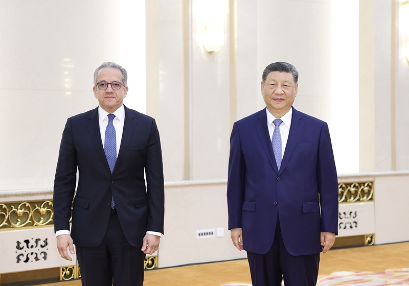5月12日下午,国家主席习近平在北京人民大会堂会见联合国教科文组织总干事阿纳尼。图片来源:新华网 5月12日下午,国家主席习近平在北京人民大会堂会见联合国教科文组织总干事阿纳尼。图片来源:新华网